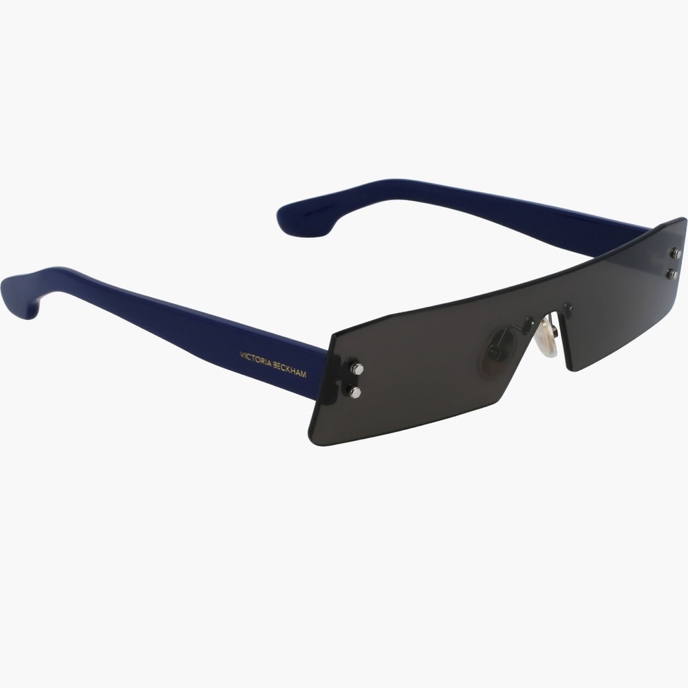 Victoria Beckham Fashion Show
62mm Rectangular Sunglasses - Picture 9 of 13